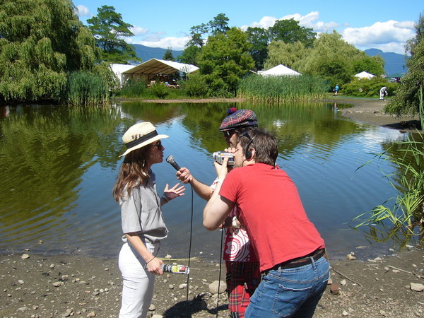 Feist, Nardwuar, Fred!