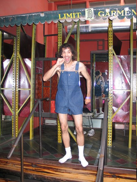 Nardwuar tries on a new outfit!