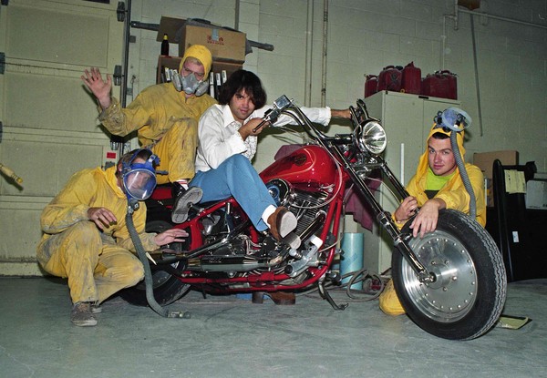 The Evaporators "Welcome to My Castle" 7-inch cover photo out-take. 1992, Elite Body Shop, North Vancouver, BC, Canada! (Pic: Scott Livingstone)