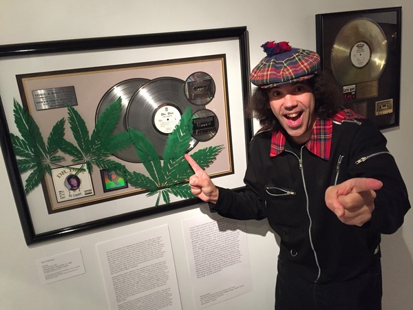 Nardwuar at Bryan Turner of Priority Records garage sale in VanCity where he was selling all his platinum records including NWA, Geto Boys, Dr Dre etc ! Bryan is from Winnipeg, Canaduh went to university in Vancouver and sent all these treasures back to his relatives in Vancouver for safekeeping . This all happened at Fortune Sound Club, in Vancouver, BC, Canada!